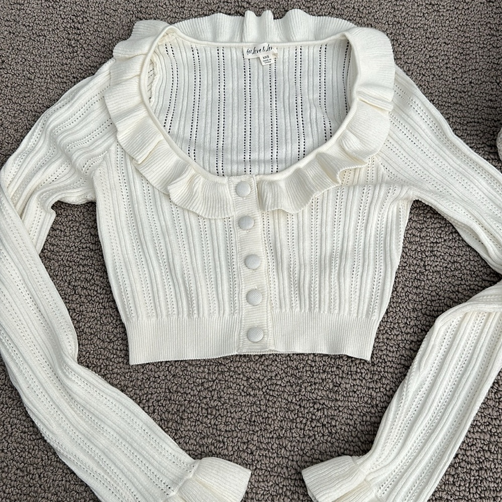 White Ruffled Knit Crop Top - Picture 6 of 7
